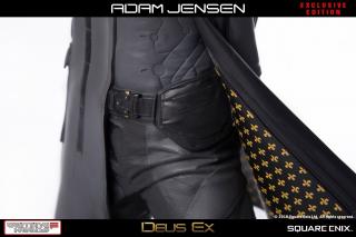 Adam Jensen 1:4 Scale Statue (exclusive)