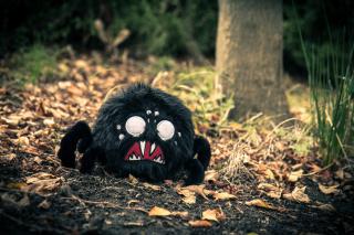 Spider Plush (Black)