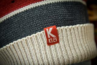 Winter Hat (Klei Patch / Dark Grey)