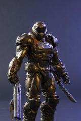 Doom Slayer 7" Figure (bronze / exclusive)
