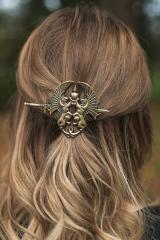 Tale of a Grey Warden Cloak & Brooch Bundle