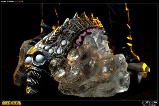 Duke Nukem 16" Statue