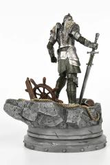 Ascendant Lord 8" Statue w/ Letter Opener