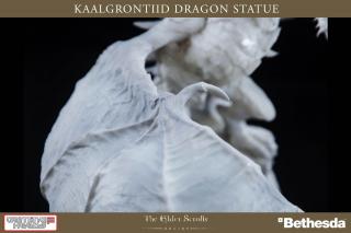 Kaalgrontiid Dragon Statue