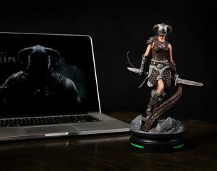 Modern Icons #4 - Female Dragonborn Statue (exclusive)