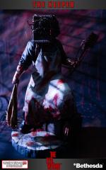 Keeper 15" Statue
