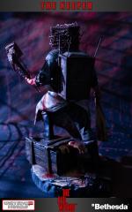 Keeper 15" Statue