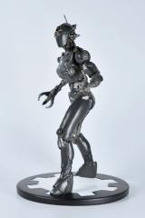 Assaultron 8" Statue (Dominator)