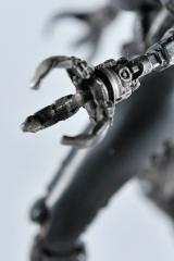 Assaultron 8" Statue (Dominator)