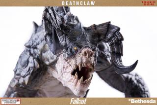 Deathclaw Statue (exclusive)