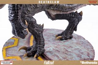 Deathclaw Statue (exclusive)