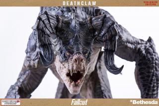 Deathclaw Statue (exclusive)
