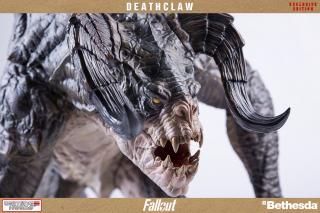 Deathclaw Statue (exclusive)
