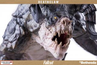 Deathclaw Statue
