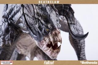 Deathclaw Statue