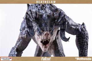 Deathclaw Statue
