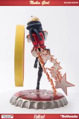 Nuka Girl Statue (exclusive)