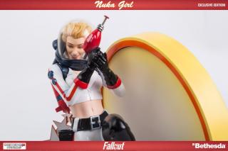 Nuka Girl Statue (exclusive)