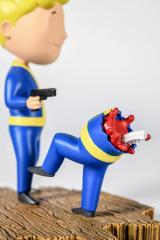 Vault Boy Bloody Mess Mini Statue (technicolor)