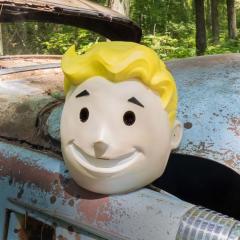 Vault Boy Vinyl Mask