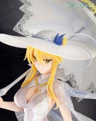 Altria Pendragon 1/7 Scale Statue
