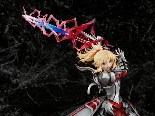 Saber/Mordred Clarent Blood Arthur 1/7 Scale Statue