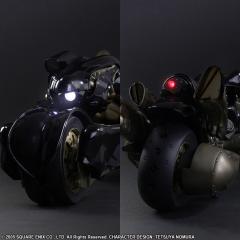 Cloud Strife & Fenrir Figure