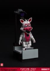 Spotlight Stage Left with Fun Time Foxy