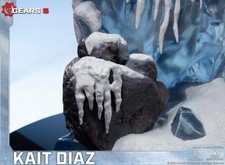 Kait Diaz Statue