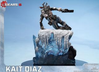 Kait Diaz Statue