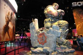 Marcus Fenix Life-Size Statue