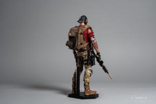 Nomad 1/6 Scale Deluxe Figure
