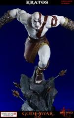 Lunging Kratos (exclusive)
