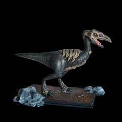 Scavenger 8.2" Statue