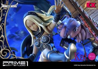 Kat 21" Statue (exclusive)