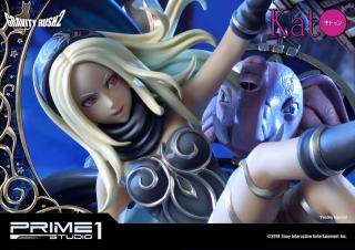 Kat 21" Statue (exclusive)