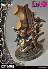 Kat 21" Statue (exclusive)