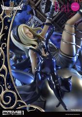 Kat 21" Statue (exclusive)