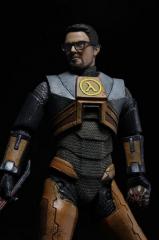 Dr. Gordon Freeman 7" Figure