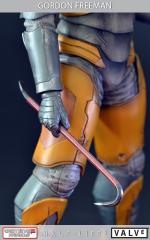Gordon Freeman Statue (exclusive)
