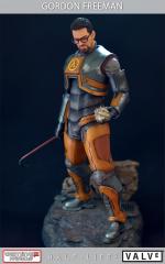 Gordon Freeman Statue (exclusive)