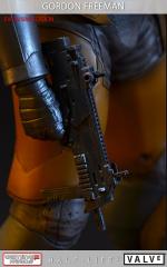 Gordon Freeman Statue