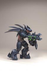 Hunter Deluxe 8" Figure