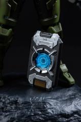 Master Chief 12" Statue, Cortana Chip Replica & Artwork