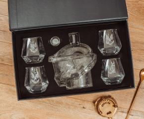 Master Chief 6-Piece Whiskey Decanter Set
