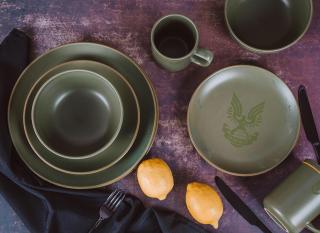 Master Chief Dinnerware Set