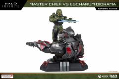 Master Chief vs. Escharum Diorama (Banished / exclusive)