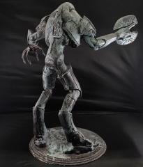 Covenant Elite 18" Statue