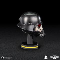 Field Chemist Helmet 1:4 Scale Replica