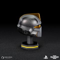Hero of the Federation Helmet 1:4 Scale Replica